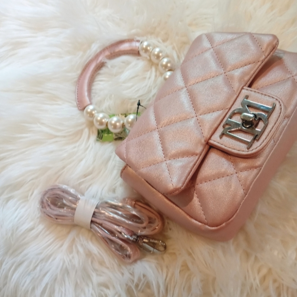badgley mischka bag pink